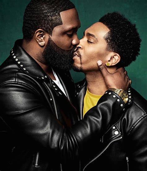 Free Big Black Men Kissing Photos